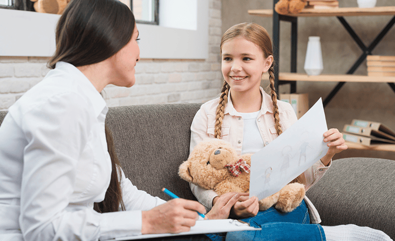Psicoterapia infantil y psicoeducativa para padres de familia